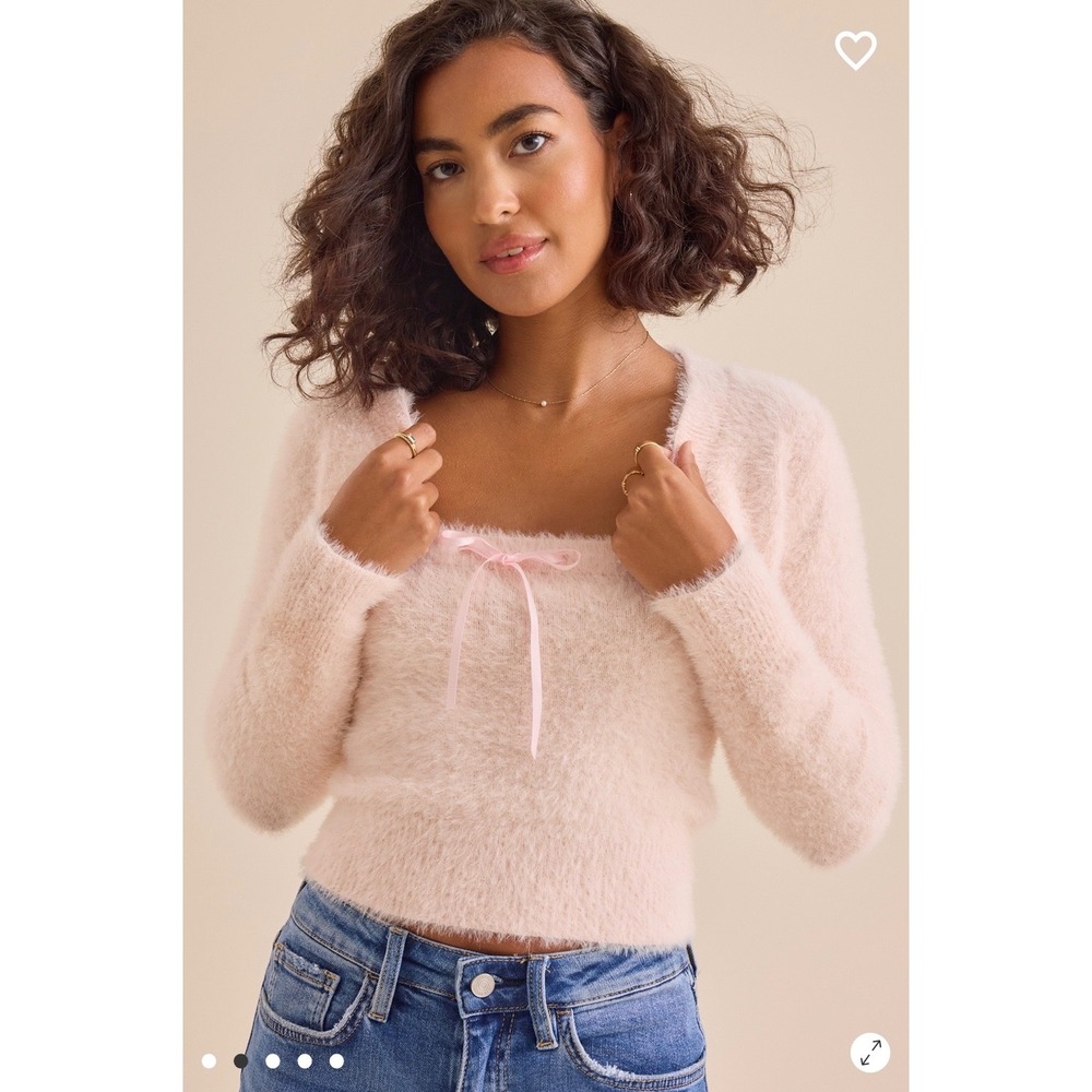 Altar'd State Pink Fuzzy Knit 2-Piece Set Shrug and Cami Size XS NWT